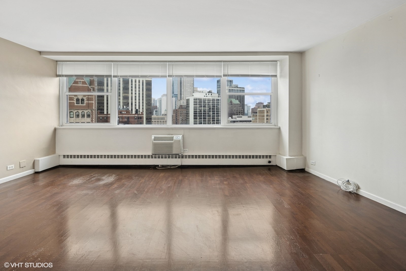 1150 N Lake Shore Drive 20J