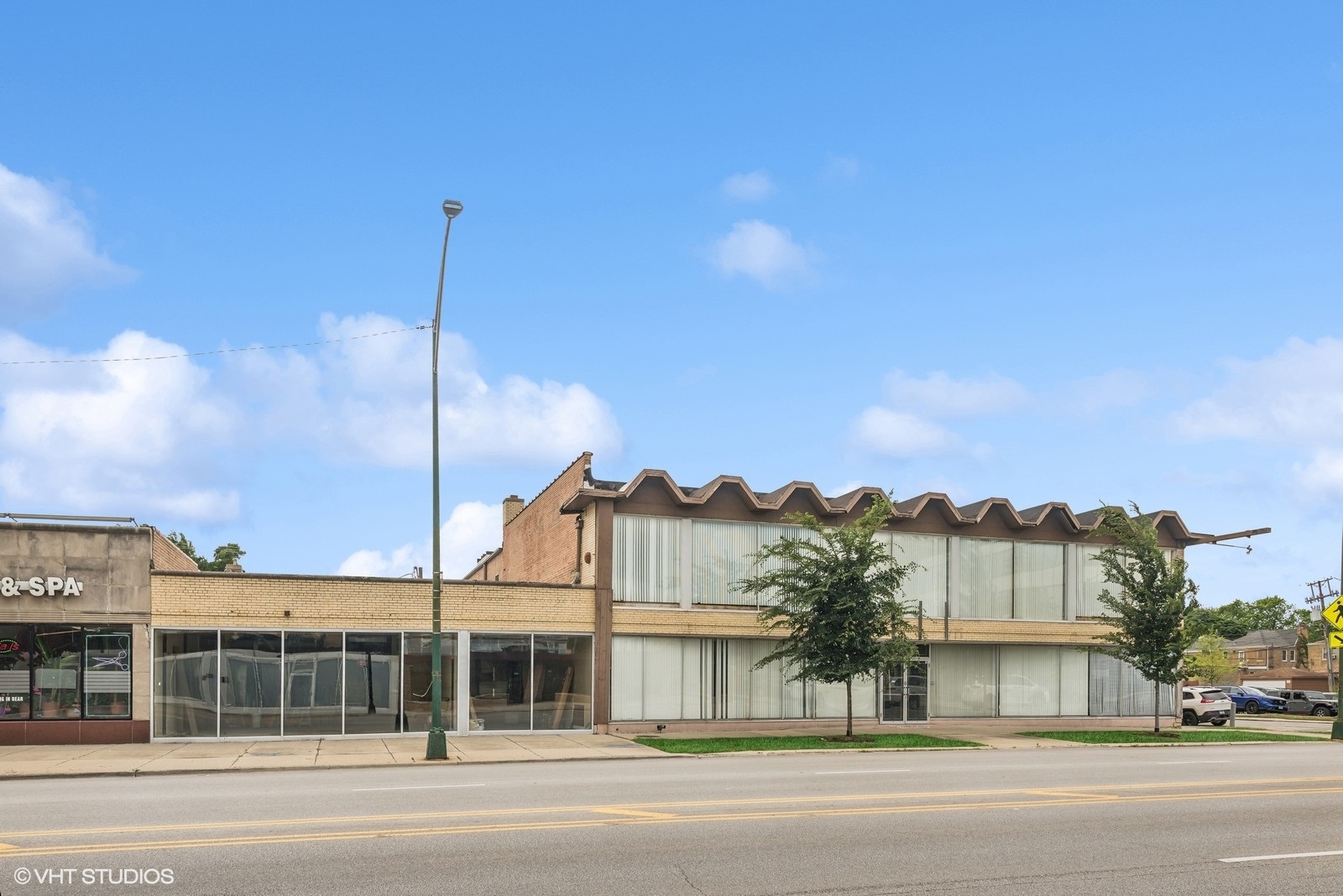 3451 W Peterson Avenue
