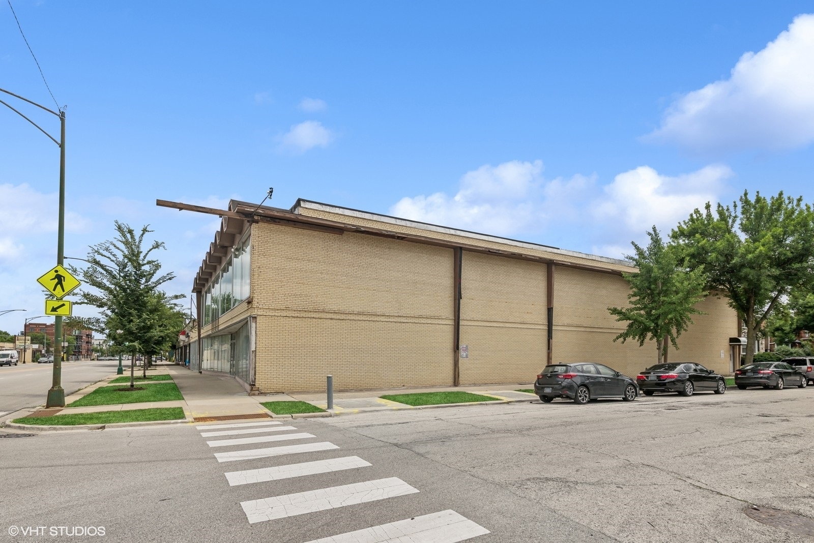 3451 W Peterson Avenue