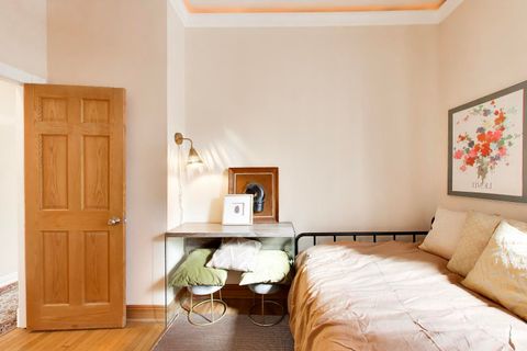 Tiny photo for 20 E Goethe Street #501, Chicago, IL 60610 (MLS # 12602131)