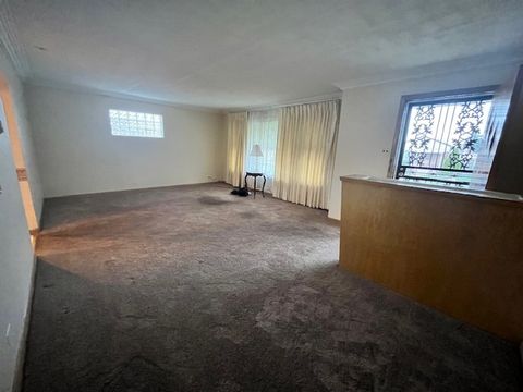 Tiny photo for 5827 S Austin Avenue, Chicago, IL 60638 (MLS # 12526832)