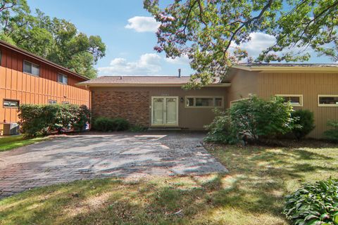 Photo of 39563 N Channel View Drive, Antioch, IL 60002 (MLS # 12578076)