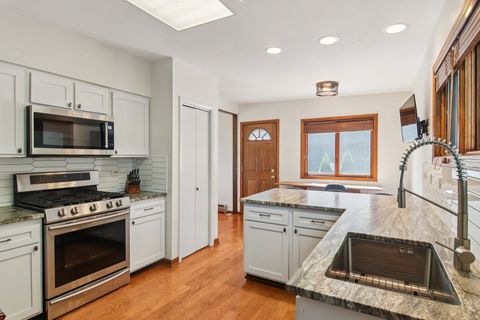 Tiny photo for 39563 N Channel View Drive, Antioch, IL 60002 (MLS # 12578076)