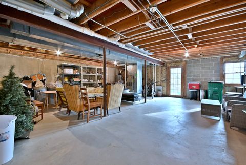 Tiny photo for 27W225 Ash Court, Winfield, IL 60190 (MLS # 12585343)