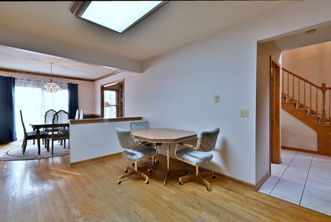 Tiny photo for 27W225 Ash Court, Winfield, IL 60190 (MLS # 12585343)