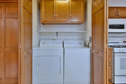 Tiny photo for 27W225 Ash Court, Winfield, IL 60190 (MLS # 12585343)