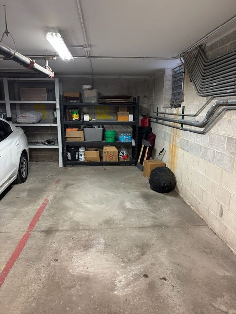 Tiny photo for 663 W Barry Avenue #2A, Chicago, IL 60657 (MLS # 12456570)