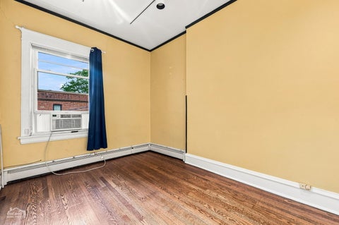 Tiny photo for 5402 S UNIVERSITY Avenue, Chicago, IL 60615 (MLS # 12757243)