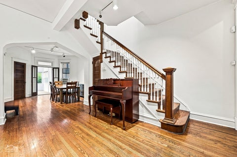 Tiny photo for 5402 S UNIVERSITY Avenue, Chicago, IL 60615 (MLS # 12757243)