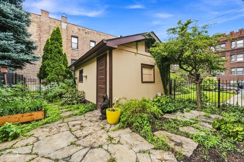 Tiny photo for 5402 S UNIVERSITY Avenue, Chicago, IL 60615 (MLS # 12757243)