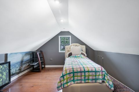 Tiny photo for 736 Glen Way #736, Gurnee, IL 60031 (MLS # 12688936)