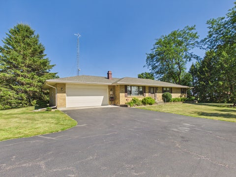 Tiny photo for 3862 Westfield Road, Winnebago, IL 61088 (MLS # 12753793)