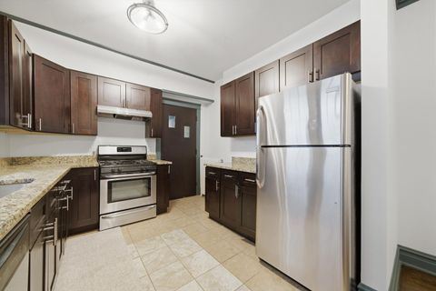 Tiny photo for 3248 Maple Avenue #2S, Berwyn, IL 60402 (MLS # 12636438)