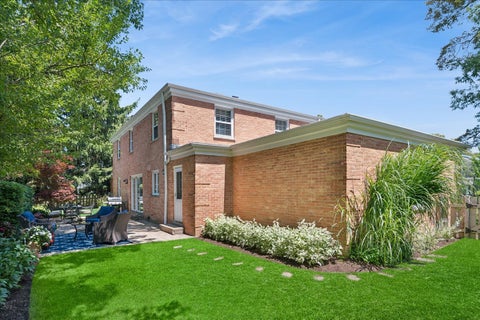 Tiny photo for 870 Prospect Avenue, Winnetka, IL 60093 (MLS # 12745759)