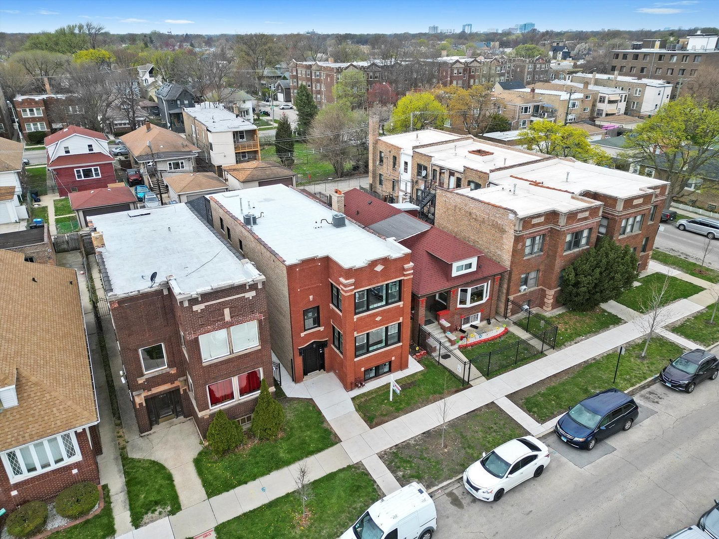 1010 S Mason Avenue - Photo 3