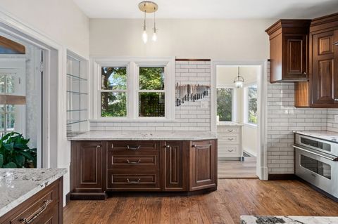 Tiny photo for 4748 N Beacon Street, Chicago, IL 60640 (MLS # 12390675)