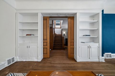 Tiny photo for 4748 N Beacon Street, Chicago, IL 60640 (MLS # 12390675)