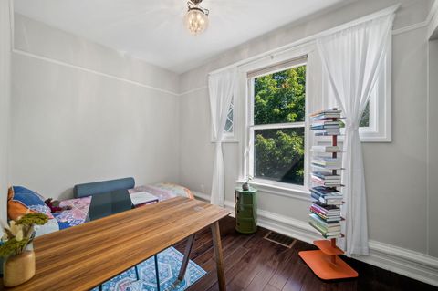 Tiny photo for 4748 N Beacon Street, Chicago, IL 60640 (MLS # 12390675)