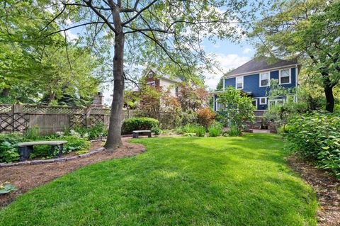 Tiny photo for 4748 N Beacon Street, Chicago, IL 60640 (MLS # 12390675)