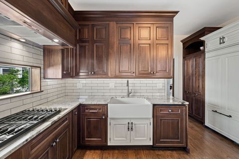 Tiny photo for 4748 N Beacon Street, Chicago, IL 60640 (MLS # 12390675)