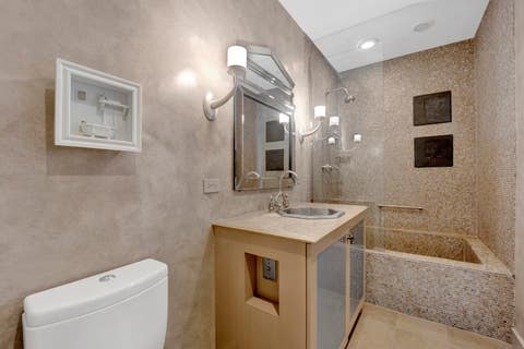 Tiny photo for 55 W DELAWARE Place #1120, Chicago, IL 60610 (MLS # 12741185)