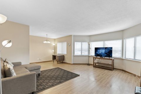 Tiny photo for 5500 Lincoln Avenue #116E, Morton Grove, IL 60053 (MLS # 12489782)
