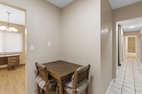 Tiny photo for 5500 Lincoln Avenue #116E, Morton Grove, IL 60053 (MLS # 12489782)