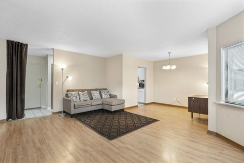 Tiny photo for 5500 Lincoln Avenue #116E, Morton Grove, IL 60053 (MLS # 12489782)