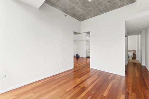Tiny photo for 550 N St Clair Street #2002, Chicago, IL 60611 (MLS # 12676280)