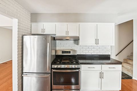 Tiny photo for 2705 Jacquelyn Lane, Waukegan, IL 60087 (MLS # 12577452)