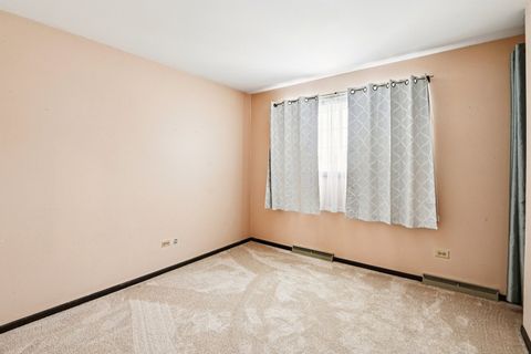 Tiny photo for 2705 Jacquelyn Lane, Waukegan, IL 60087 (MLS # 12577452)