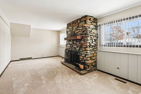 Tiny photo for 2705 Jacquelyn Lane, Waukegan, IL 60087 (MLS # 12577452)