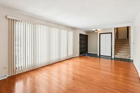 Tiny photo for 2705 Jacquelyn Lane, Waukegan, IL 60087 (MLS # 12577452)