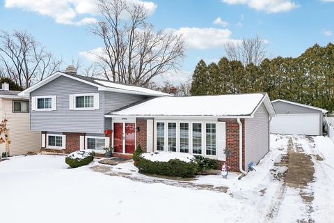 Tiny photo for 2705 Jacquelyn Lane, Waukegan, IL 60087 (MLS # 12577452)