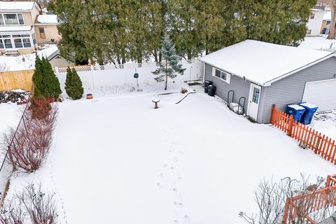 Tiny photo for 2705 Jacquelyn Lane, Waukegan, IL 60087 (MLS # 12577452)