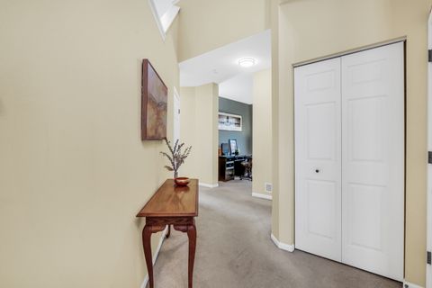 Tiny photo for 77 BRIDLEPATH Drive, Lindenhurst, IL 60046 (MLS # 12517547)