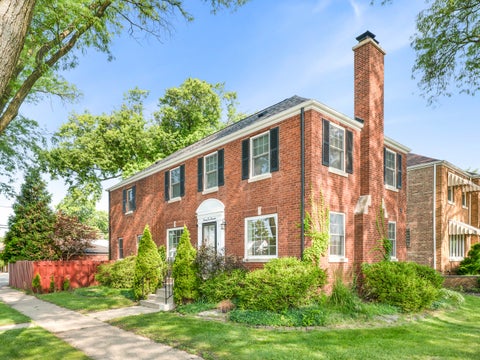 Photo of 7500 W Wabansia Avenue, Elmwood Park, IL 60707 (MLS # 12744460)