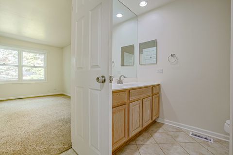 Tiny photo for 1901 Kingsley Drive, Schaumburg, IL 60194 (MLS # 12486410)