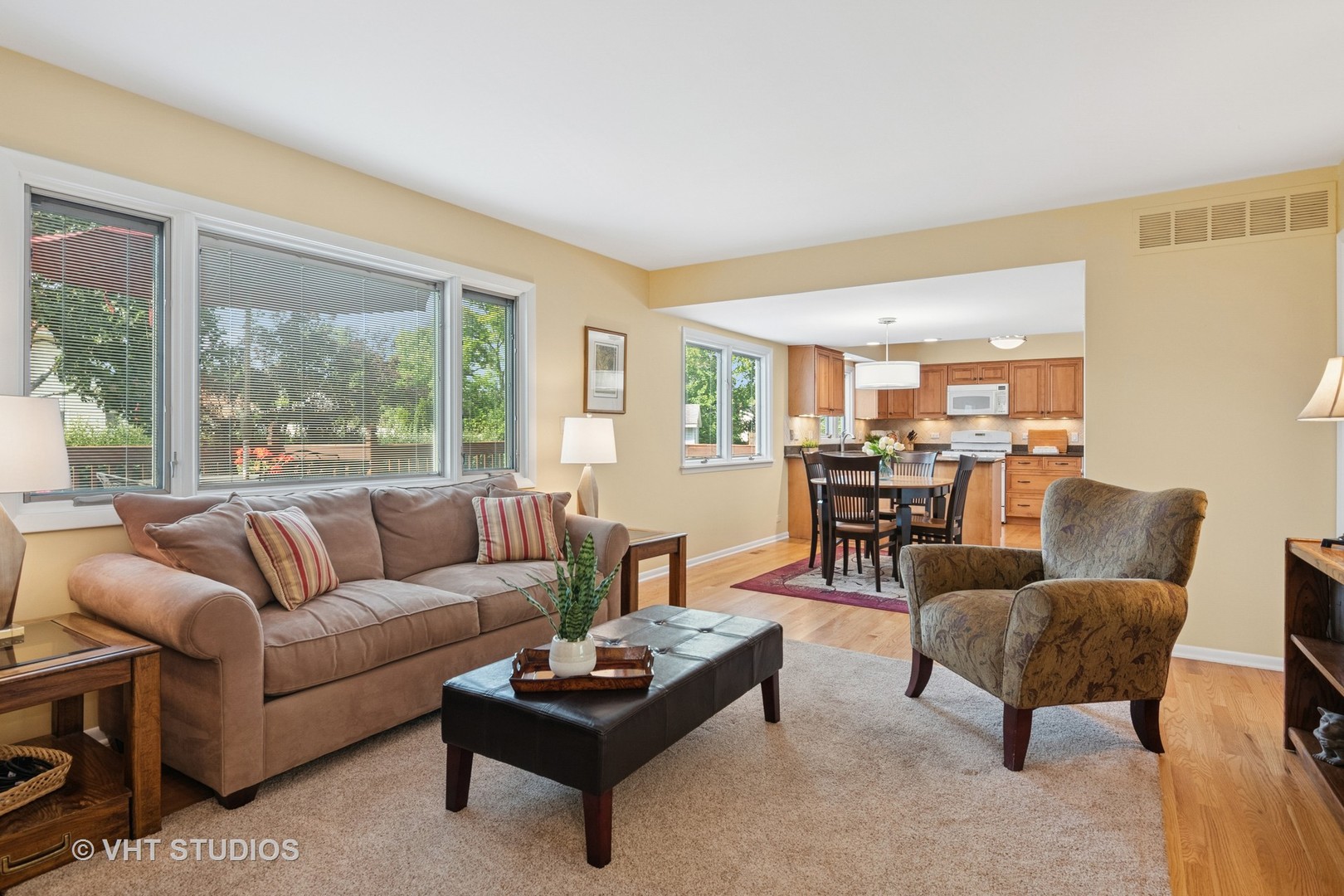 566 Northampton Circle