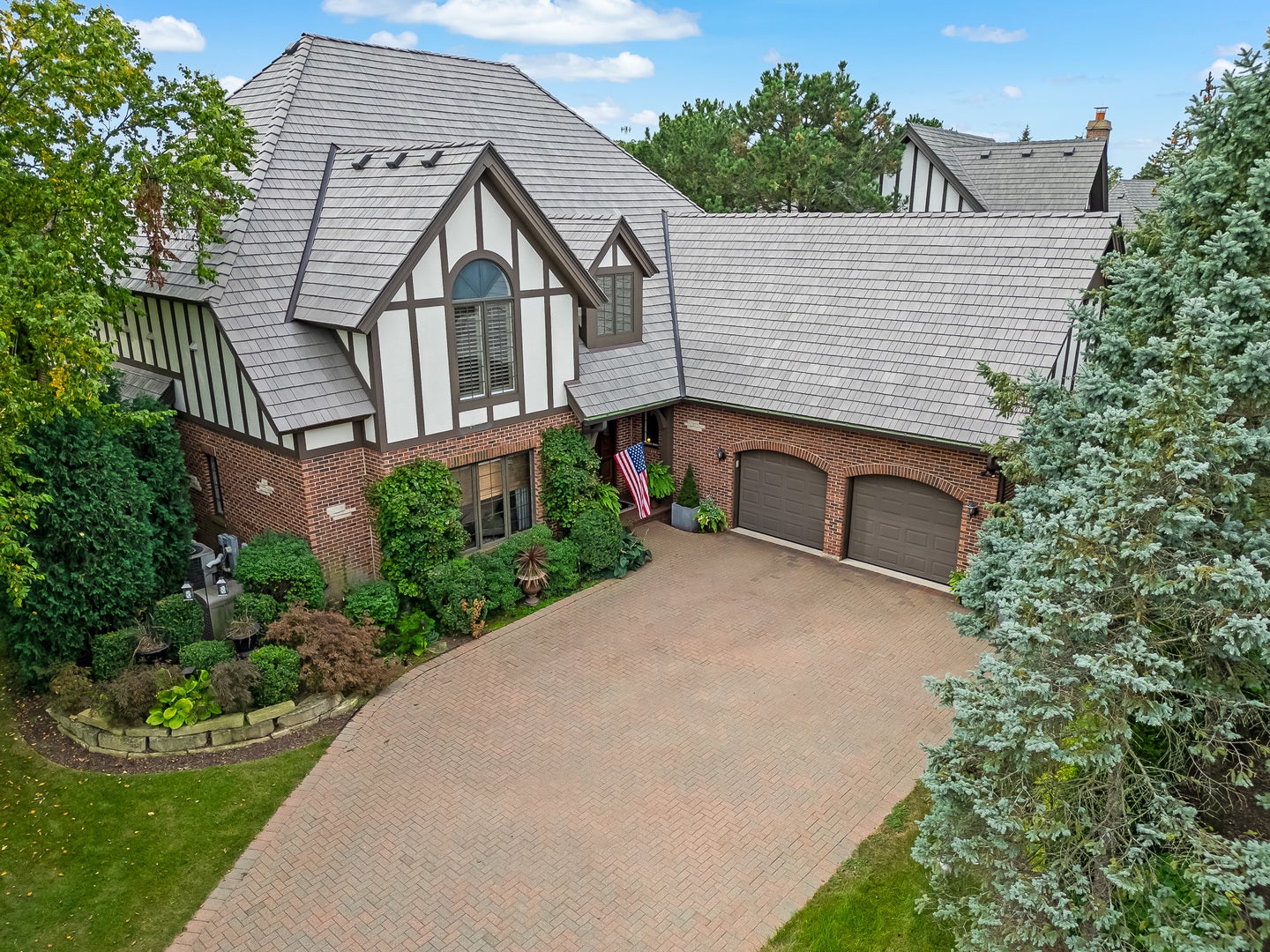 704 Kenmare Drive