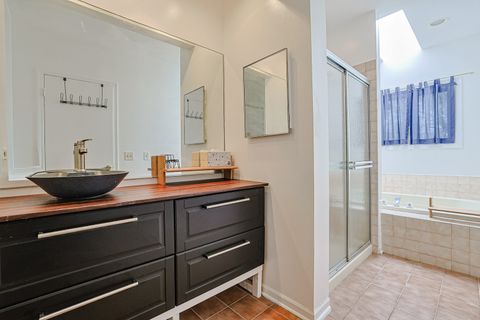 Tiny photo for 1008 Arbor Court, Mount Prospect, IL 60056 (MLS # 12453809)