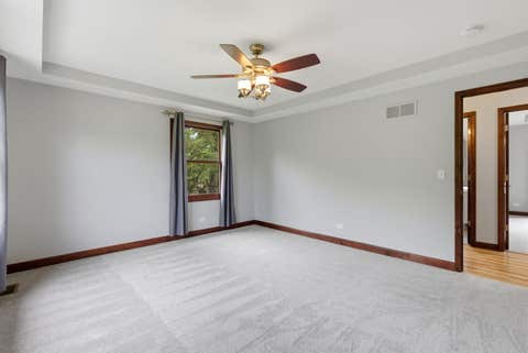 Tiny photo for 1018 S Ahrens Avenue, Lombard, IL 60148 (MLS # 12646362)