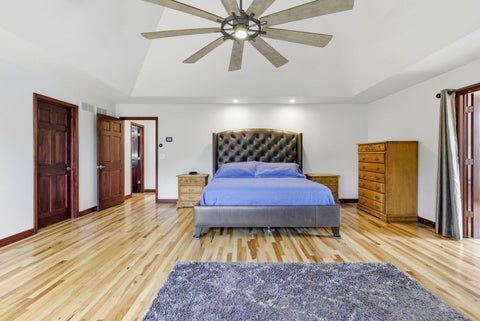 Tiny photo for 1018 S Ahrens Avenue, Lombard, IL 60148 (MLS # 12646362)