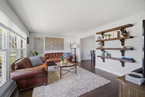 Tiny photo for Buffalo Grove, IL 60089 (MLS # 12581628)