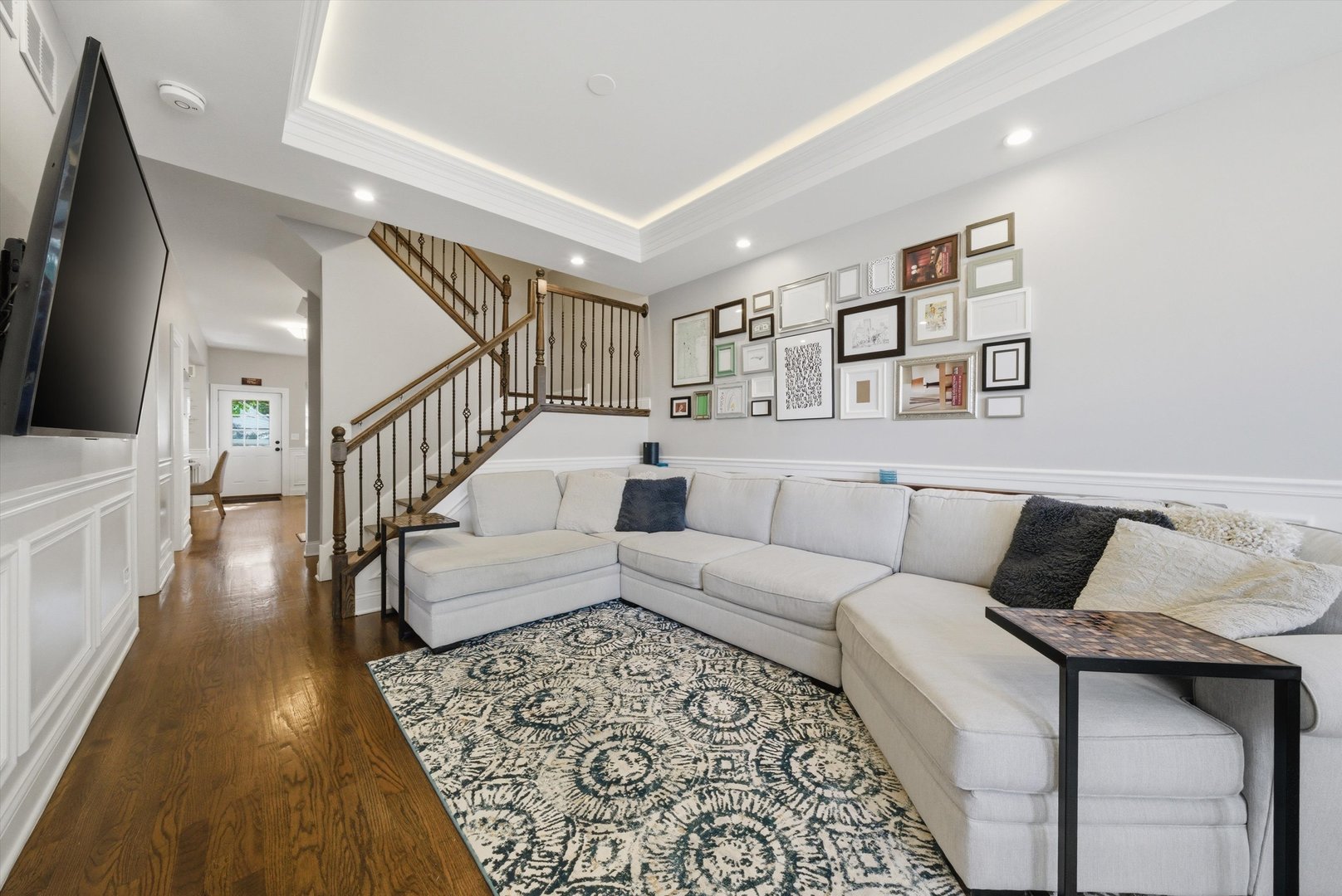 2713 Highland Avenue