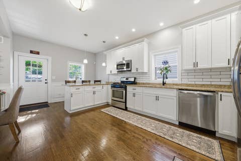 Tiny photo for 2713 Highland Avenue, Berwyn, IL 60402 (MLS # 12667688)