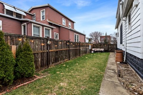 Tiny photo for 5229 W Carmen Avenue, Chicago, IL 60630 (MLS # 12310542)