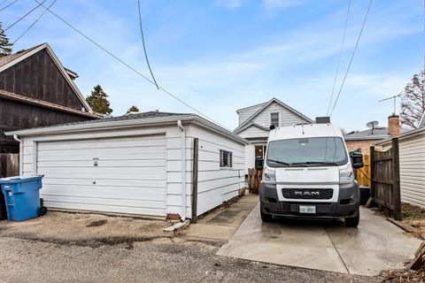 Tiny photo for 5229 W Carmen Avenue, Chicago, IL 60630 (MLS # 12310542)