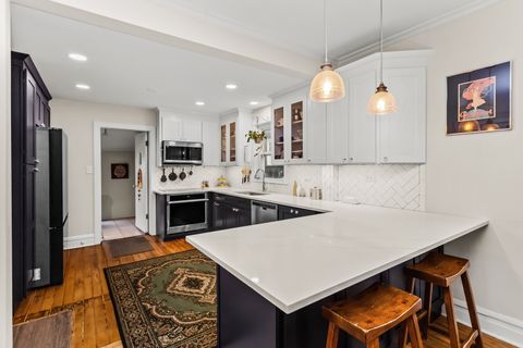 Tiny photo for 5229 W Carmen Avenue, Chicago, IL 60630 (MLS # 12310542)