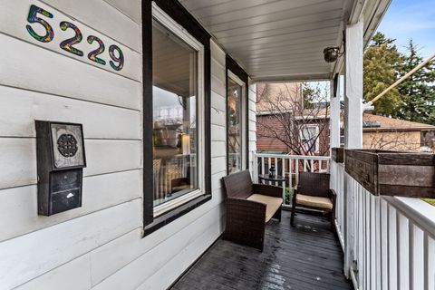 Tiny photo for 5229 W Carmen Avenue, Chicago, IL 60630 (MLS # 12310542)